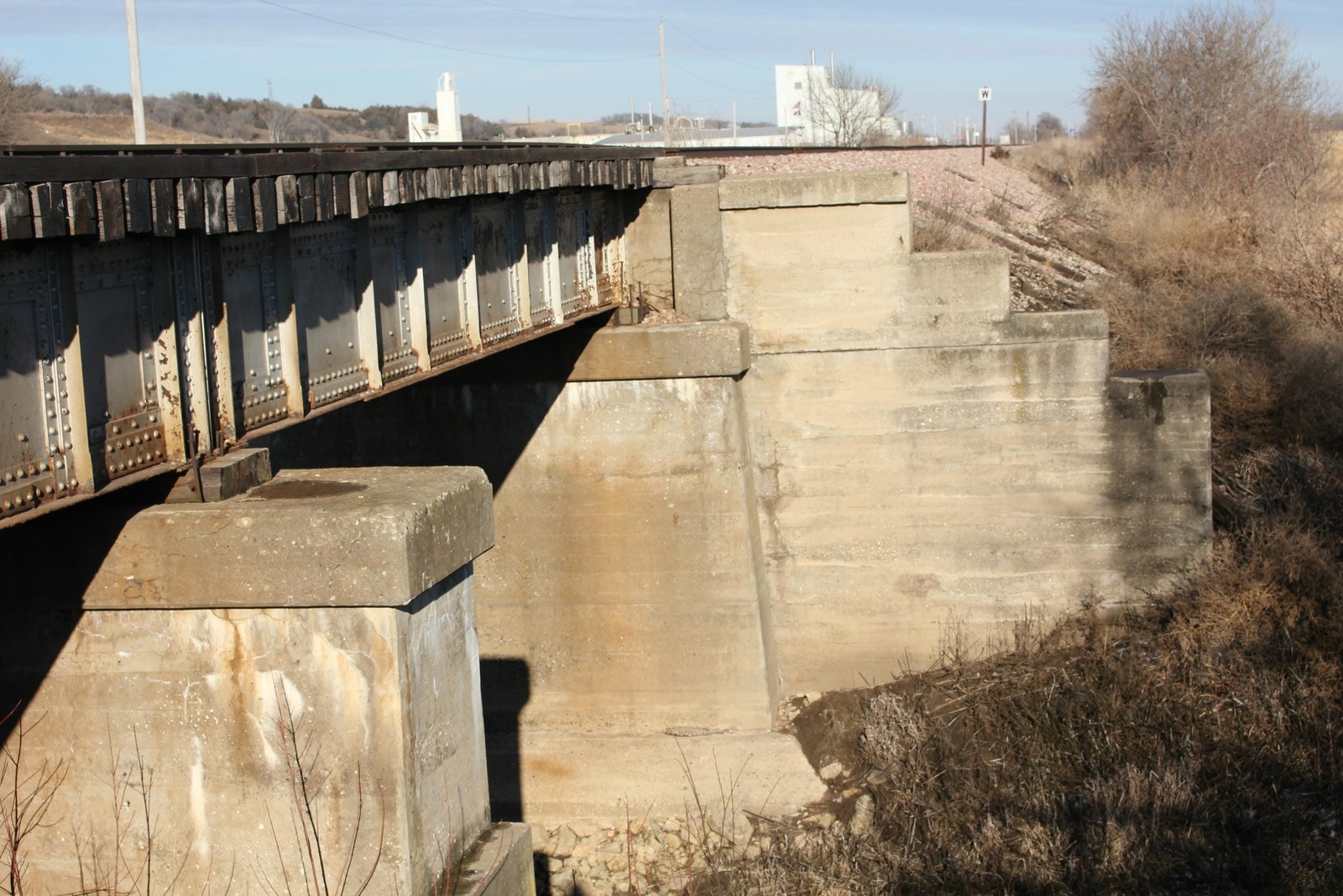 East abutment